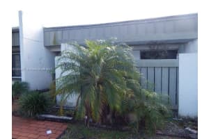 10628 SW 75th Ln, Miami, FL 33173, Sold 03/24/17