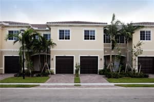 2764 SW 81st Ave, Miramar, FL 33025, Sold 01/26/17