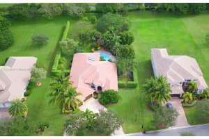 3752 Churchill Downs Dr, Davie, FL 33328, Sold 08/15/17