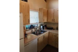 11308 SW 114th Cir Terrace, Miami, FL 33176, Sold 04/05/17