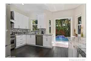 10620 NW 57th St, Doral, FL 33178, Sold 02/10/17