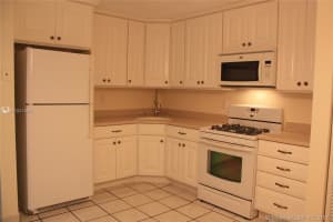 1905 SW 131st Pl, Miami, FL 33175, Sold 03/23/17