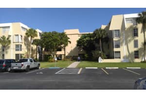950 NE 199th St #3c, Miami, FL 33179, Sold 03/30/17