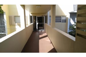 950 NE 199th St #3c, Miami, FL 33179, Sold 03/30/17