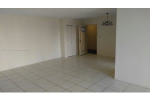950 NE 199th St #3c, Miami, FL 33179, Sold 03/30/17