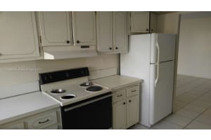 950 NE 199th St #3c, Miami, FL 33179, Sold 03/30/17