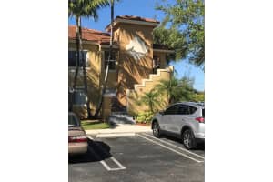 680 NW 79th Terrace, Pembroke Pines, FL 33024, Sold 03/30/17