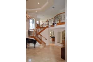2900 W Lake Vista Cir, Davie, FL 33328, Sold 02/28/17