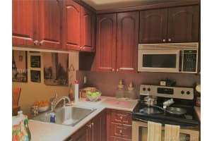 15714 E Waterside Cir, Sunrise, FL 33326, Sold 03/31/17