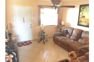 8520 SW 214th Way, Cutler Bay, FL 33189, Sold 04/17/17
