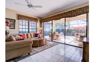 4420 Sherwood Forest Dr, Delray Beach, FL 33445, Sold 04/14/17