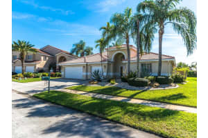 19730 NW 9th Dr, Pembroke Pines, FL 33029, Sold 04/12/17