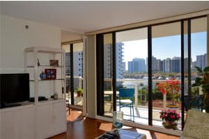 3600 Yacht Club Dr, Aventura, FL 33180, Sold 06/07/17