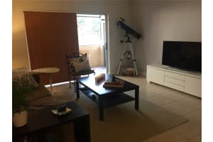 7927 SW 104th St, Miami, FL 33156, Sold 03/01/17