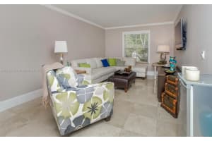 7130 SW 54th St, Miami, FL 33155, Sold 03/13/17