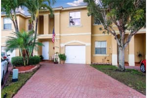 13514 NW 7th St, Pembroke Pines, FL 33028, Sold 03/10/17
