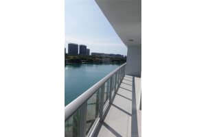 10201 E Bay Harbor Dr, Bay Harbor Islands, FL 33154, Sold 12/11/17