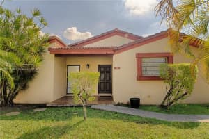814 NW 106th Ave B1, Miami, FL 33172, Sold 04/24/17