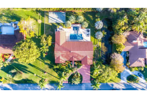 11945 SW 15th Ct, Davie, FL 33325, Sold 04/28/17