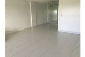 800 NE 195th St, Miami, FL 33179, Sold 03/22/17