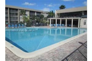 17000 NW 67th Ave, Hialeah, FL 33015, Sold 04/28/17