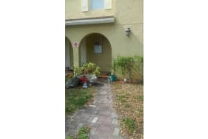 10706 La Placida Dr, Coral Springs, FL 33065, Sold 03/31/17