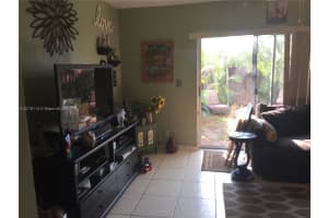 10706 La Placida Dr, Coral Springs, FL 33065, Sold 03/31/17