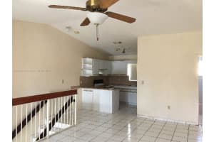 2204 W 74th St, Hialeah, FL 33016, Sold 05/05/17