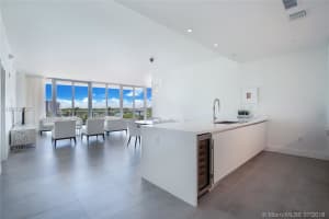 801 South Pointe Dr, Miami Beach, FL 33139, Sold 03/22/21