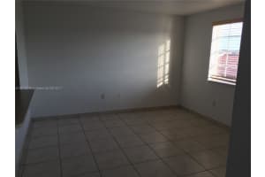17405 NW 75th Pl, Hialeah, FL 33015, Sold 06/16/17