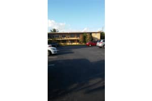 383 E 4th Ave, Hialeah, FL 33010, Sold 03/17/17