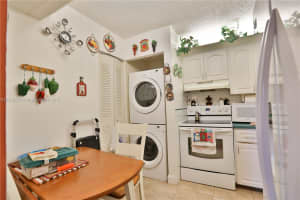 7051 SW 129th Ave, Miami, FL 33183, Sold 03/10/17