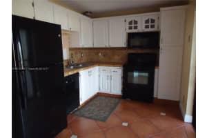 10755 NW 11th St, Pembroke Pines, FL 33026, Sold 05/18/17