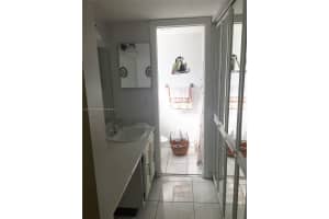 2041 NW 81st Ave, Pembroke Pines, FL 33024, Sold 04/28/17