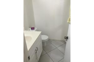 2041 NW 81st Ave, Pembroke Pines, FL 33024, Sold 05/18/17