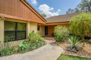 19921 NE 10th Pl, Miami, FL 33179, Sold 05/18/17