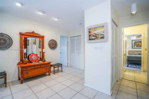 19921 NE 10th Pl, Miami, FL 33179, Sold 05/18/17