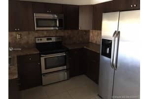 210 W 68th St, Hialeah, FL 33014, Sold 06/30/17