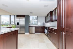 2025 Brickell Ave, Miami, FL 33129, Sold 05/31/17