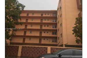 460 E 23rd St, Hialeah, FL 33013, Sold 03/24/17
