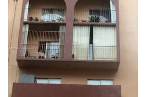 460 E 23rd St, Hialeah, FL 33013, Sold 03/24/17