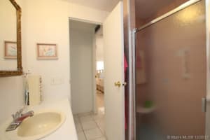 500 N Emerald Dr, Key Largo, FL 33037, Sold 02/23/18