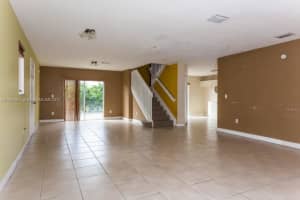 7375 NW 173rd Dr, Hialeah, FL 33015, Sold 04/05/17