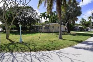 321 2nd Terrace, Key Largo, FL 33037, Sold 04/05/17