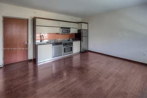 435 21st St, Miami Beach, FL 33139, Sold 06/02/17