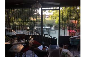 552 NW 98th Ct, Miami, FL 33172, Sold 09/22/17