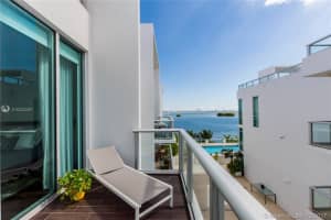 720 NE 62nd St, Miami, FL 33138, Sold 04/10/17