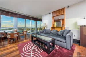 101 20th St, Miami Beach, FL 33139, Sold 09/25/17