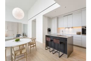 2901 Collins Ave, Miami Beach, FL 33140, Sold 11/01/17