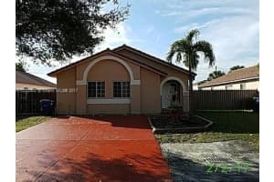 7464 NW 169th Terrace, Hialeah, FL 33015, Sold 04/10/17